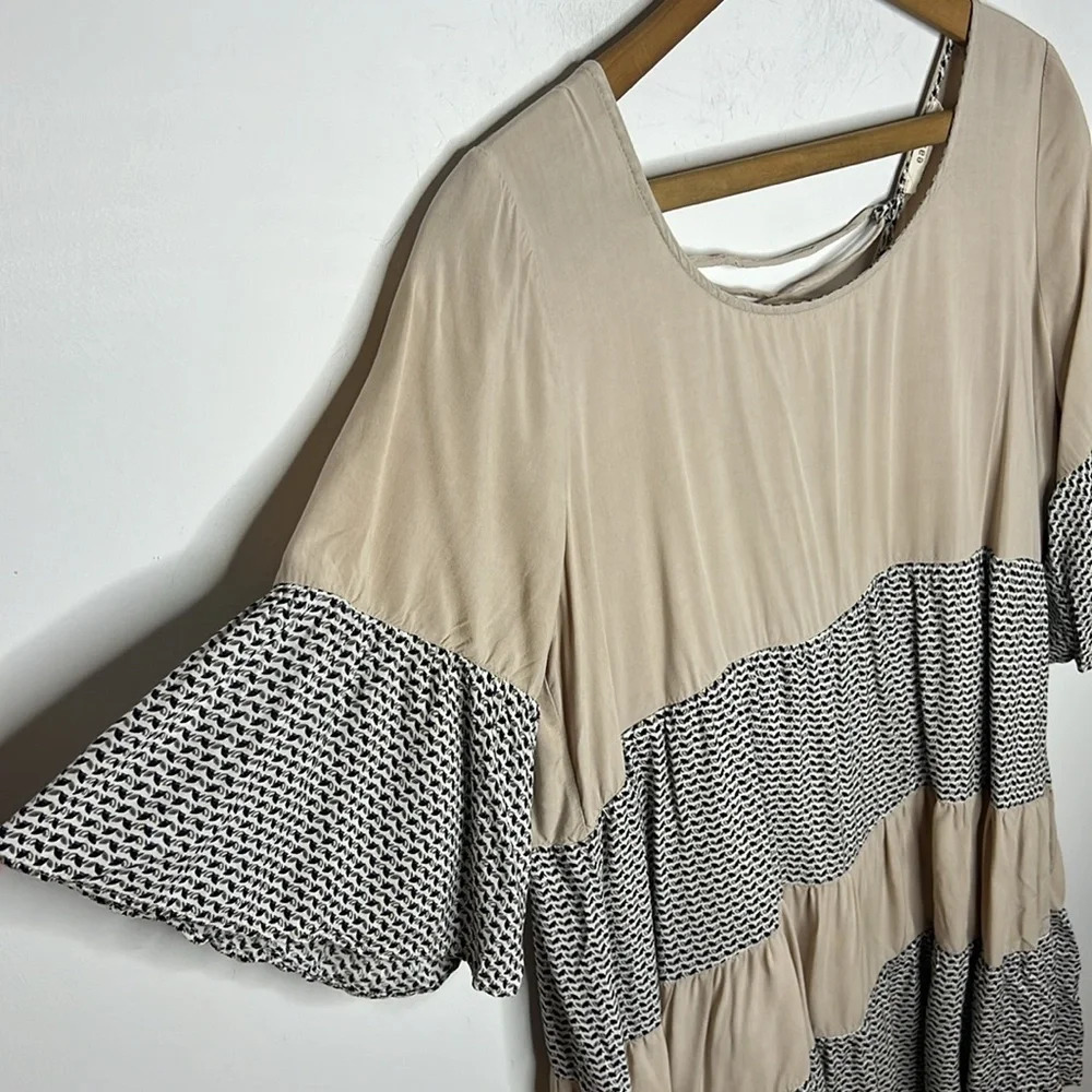 Easel Boho Tiered Prairie Dress Lace Up Back Flare Sleeve Small - Picture 4 of 9